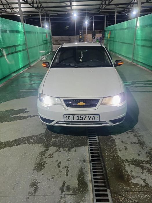 Nexia 2 sotiladi