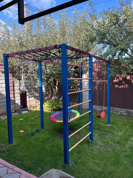 Жилой дом с мебелью