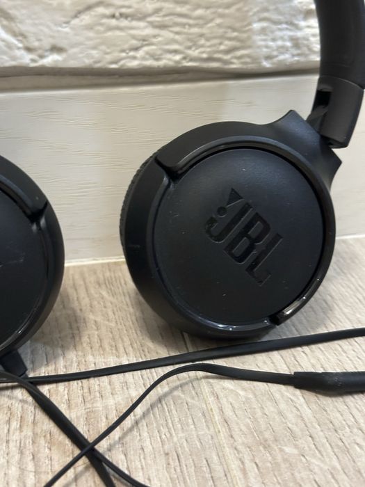 Наушники JBL проводные