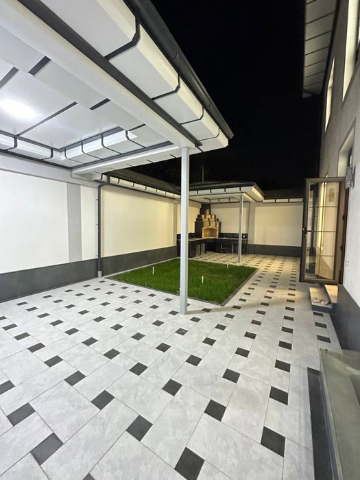 Keromagranitlar.  Kafel. Plitkalar