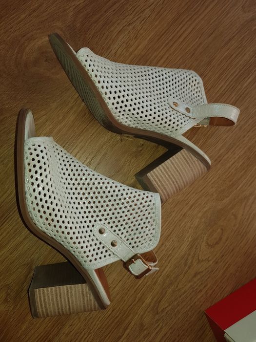 Сандали обувки естествена кожа Magnolya