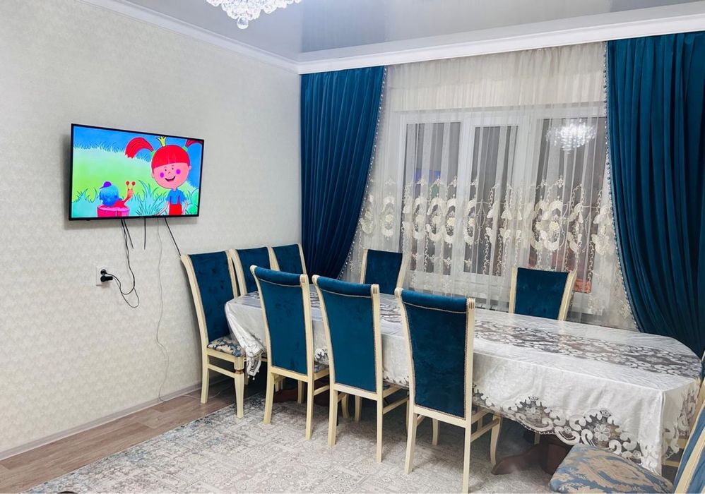 Стол 3 метра со стульями