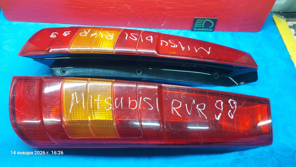 Фонарь задний на Мицубиси RVR Спейс Руннер