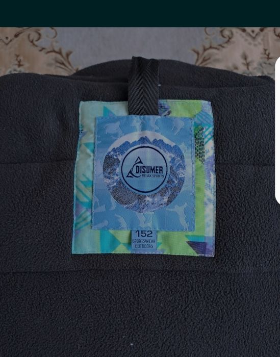 Продам костюм горнолыжный.