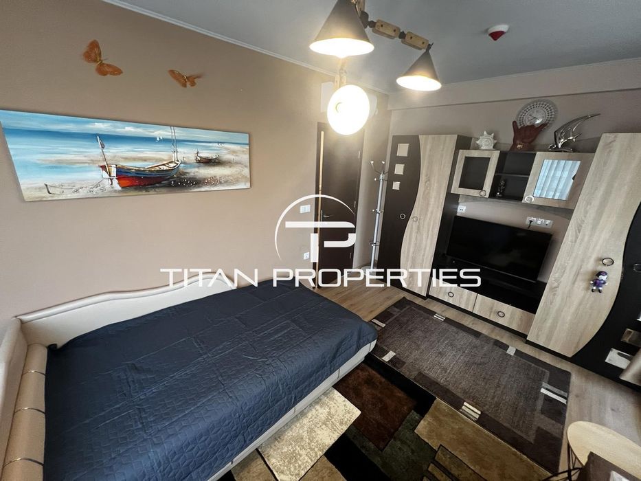 Дава се под наем Тристаен апартамент в Бургас, Славейков - 100 кв.м за 1122 € - Снимка #7