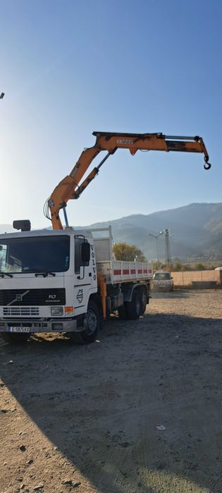 Транспорт с голям и малък самосвал + кран