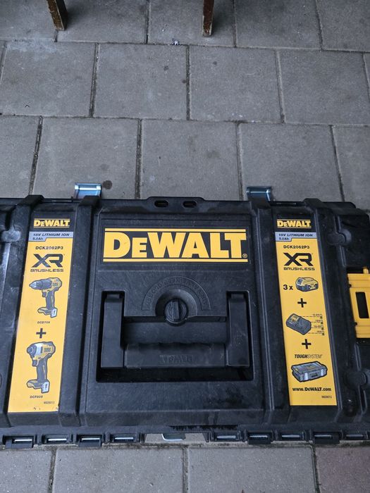DeWALT DCD709 + DCF809 XR Brushless – Nou