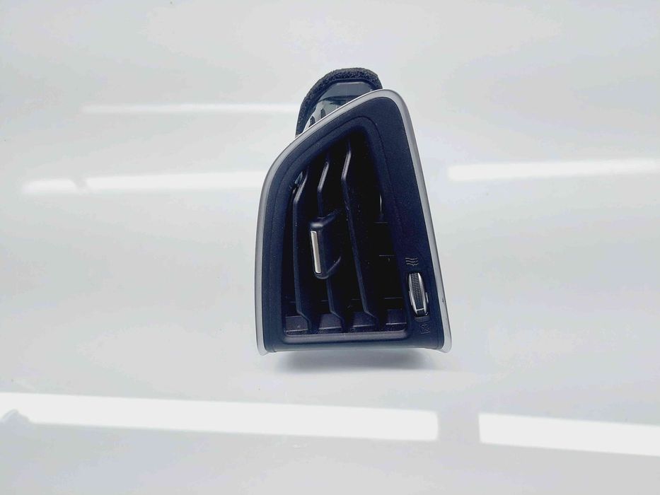 Grila aerisire stanga Ford B-Max [Fabr 2012-prezent] AV11R018B09A