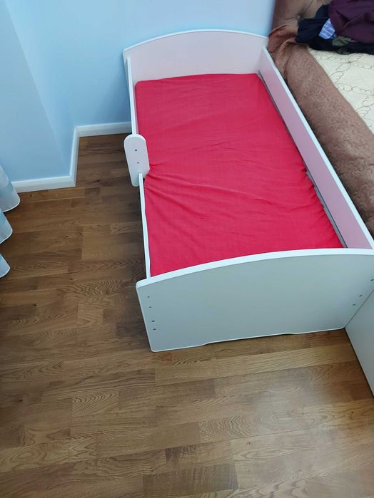 Pat pentru copii, sertar, LUK 144x78x58, saltea JYSK