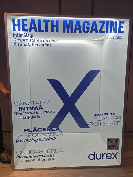 Cabina telefonica - Audio / Video Guestbook  - Vogue Booth - Magazine