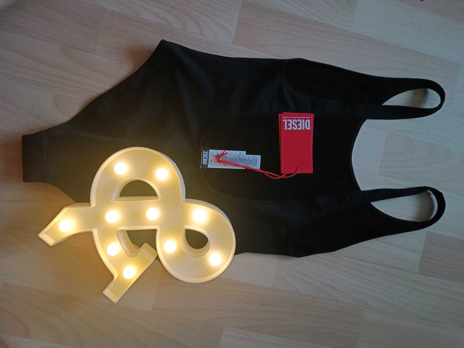 Чисто нови цели бански