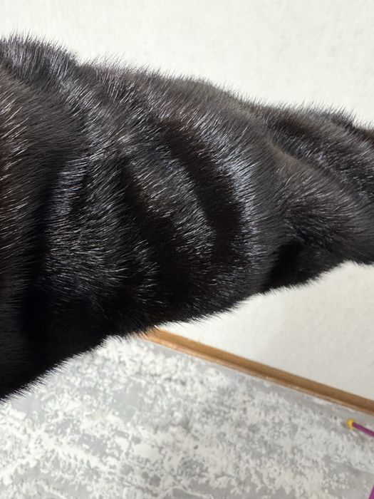 Продам шубу б/у за 80000