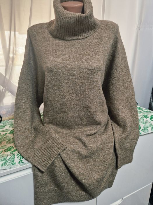 Pulover rochie Mango