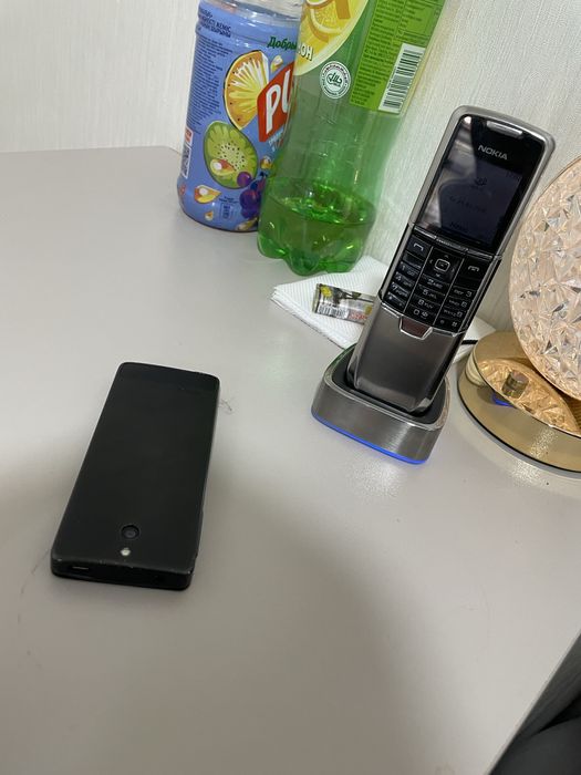 Нокиа 8800 Классик  холати Зор Нокиа 515 холати Зор