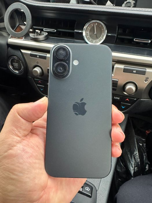 Продам Iphone 16 128гб