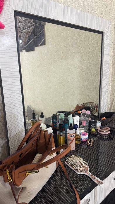 Трюмо для спальни