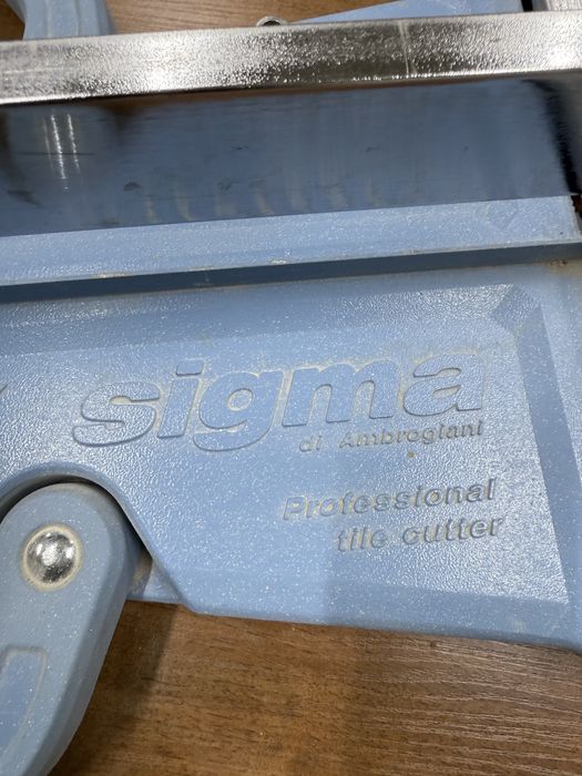 Продам плиткорез Итальянский SIGMA