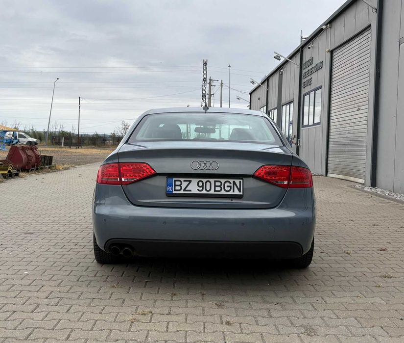 AUDI A4 2010 — imagine 4