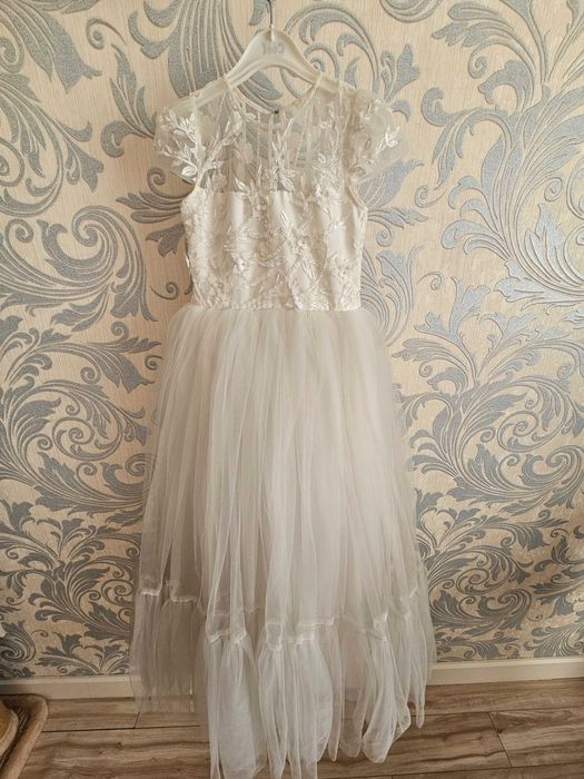 Дизайнерское детское платье