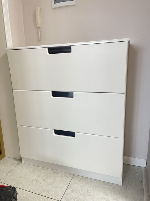 Шкаф для обуви в хорошем состоянии