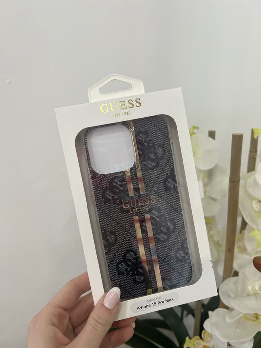 KARL Lagerfeld, GUESS кейс