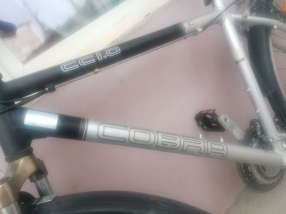 Bicicleta cobra de
