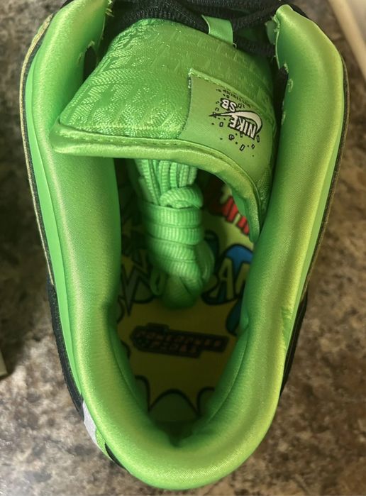 Nike SB Dunk Low x Powerpuff Girls Buttercup