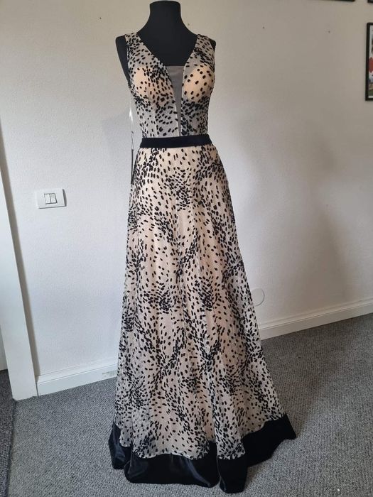 Vand rochie eleganta