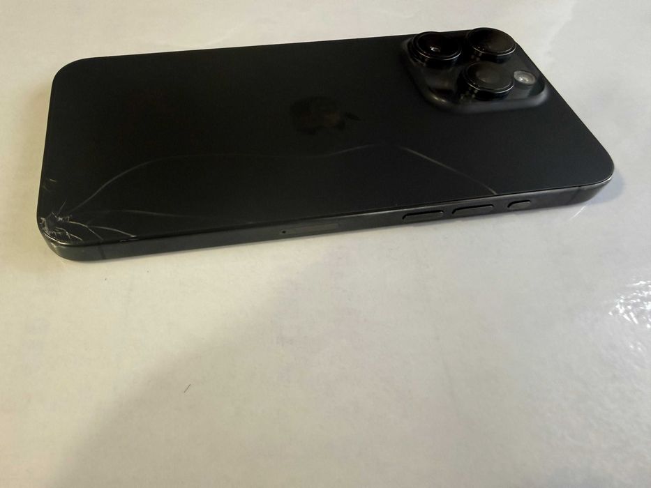 iPhone 15 Pro Max 256gb фабрично отключен