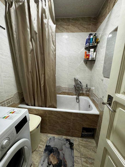 Продается своя з-х комнатная квартира в Троицке, Чирчик