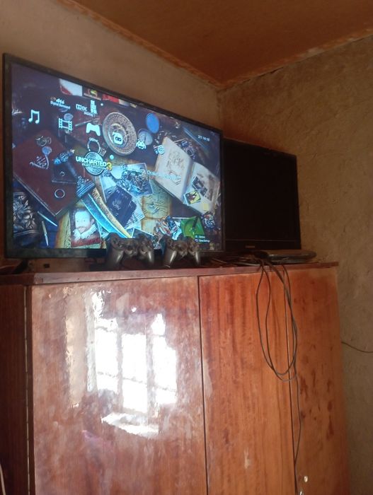 Ps3 super silim sotiladi