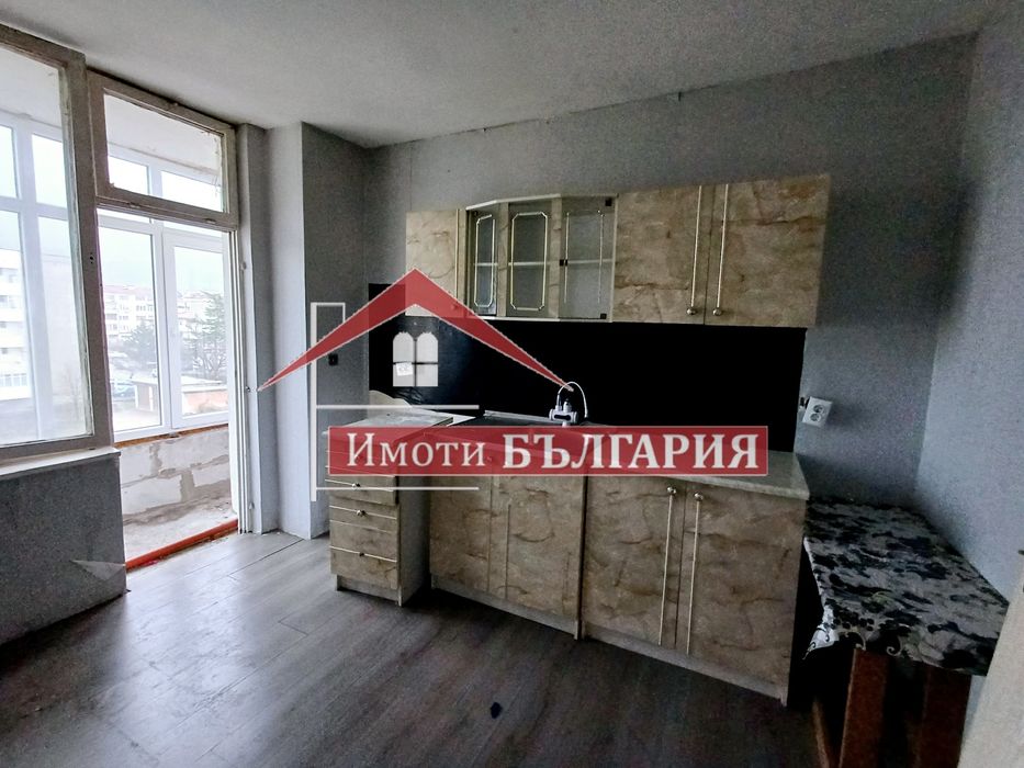 Продава се Тристаен апартамент в Карлово - 61 кв.м за 1112 €/кв.м - Снимка #8
