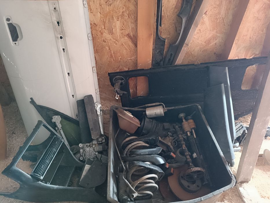 На Ауди 100с4 а6С4