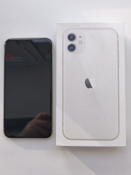 Продам iPhone 11