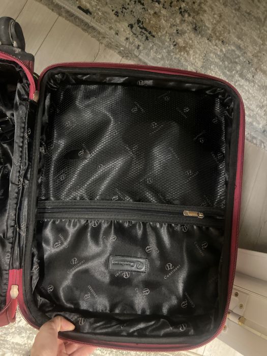 Чемодан в хорошем состоянии