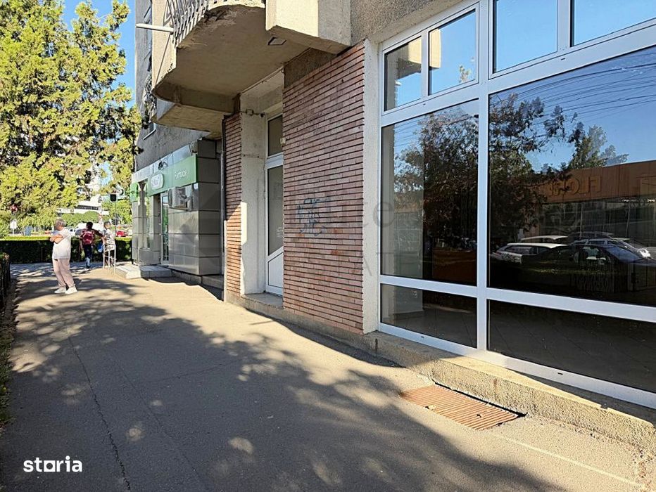 Spatiu comercial de inchiriat Piata Decebal Oradea
