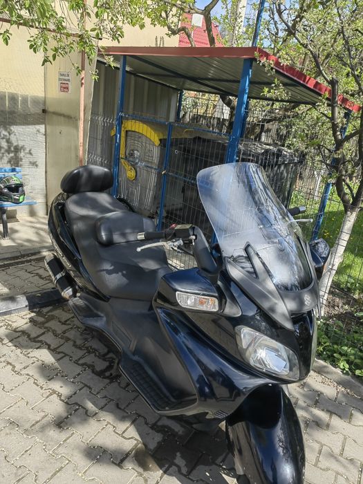Suzuki burgman 650 Executive facelift 2010 injectie