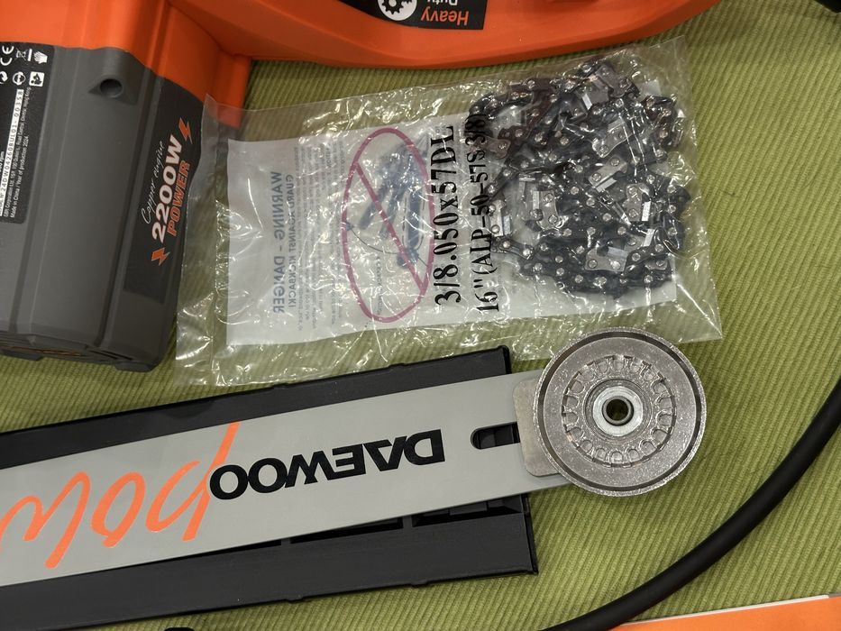 Daewoo DCS2216E Electric Chainsaw (електрически верижен трион)