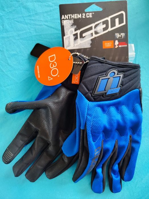 Мото ръкавици ICON Anthem 2 и Fox Bomber