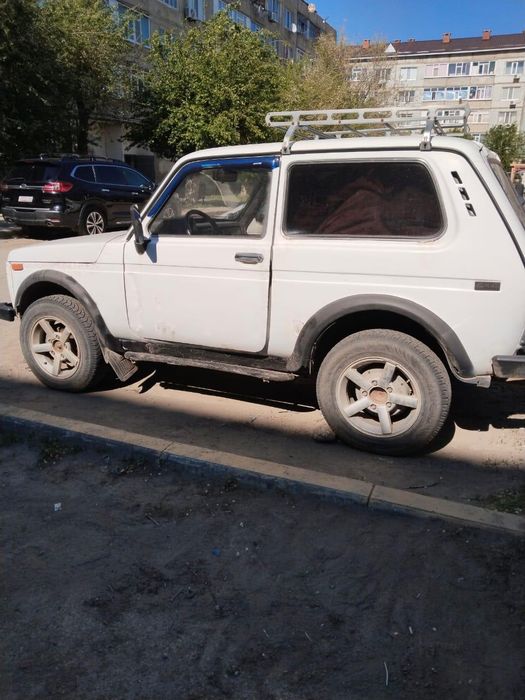 Продам автомобиль Нива