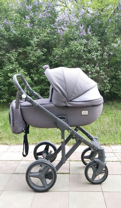 Коляска Adamex Luciano 3 в 1