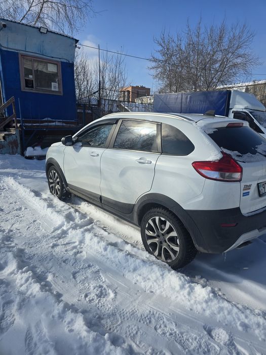 Лада икс рэй крос 2021 года