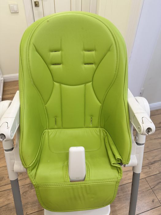 Продам стул для кормления, есть торг