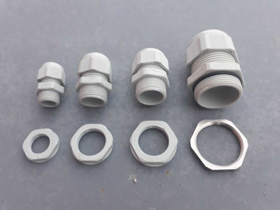 Кабельные вводы/Сальники с контргайкой/Заглушки/ИТАЛИЯ ОРИГИНАЛ (Б/У)