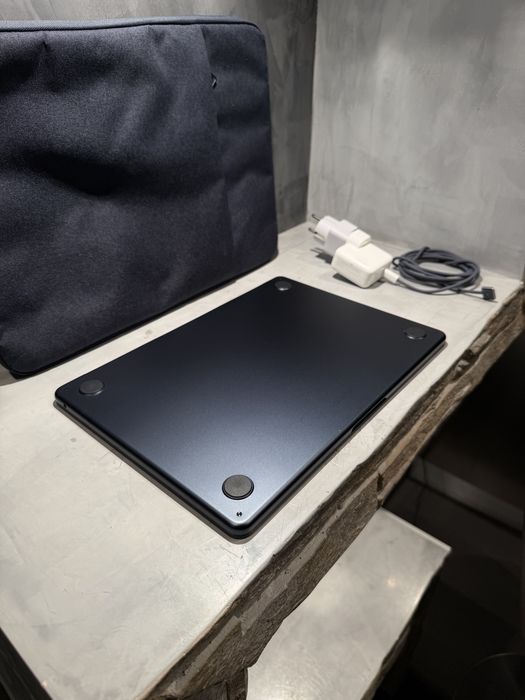КАТО ЧИСТО НОВ Macbook Air M2, 96% батерия
