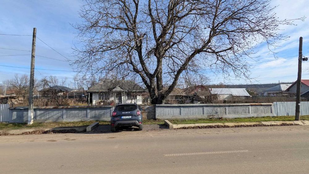 Persoana Fizica (Unic Proprietar) vand Casă bătrânească