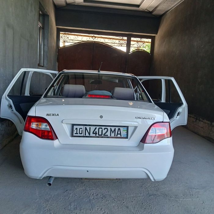 Nexia 2 sotiladi