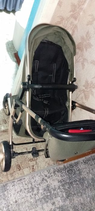 Продаётся коляска в хорошем состоянии