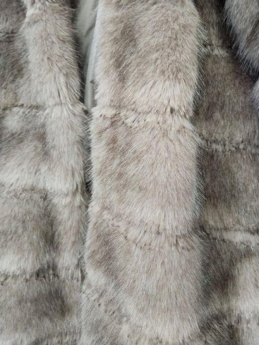 Продам абсолютно новую шубу 46 размера