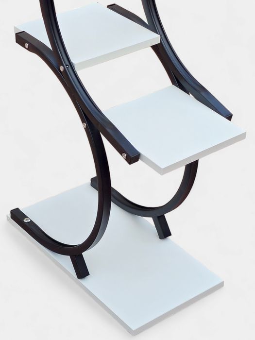 Gullar uchun pastafkalar tokchalar dastafkalarimiz bor